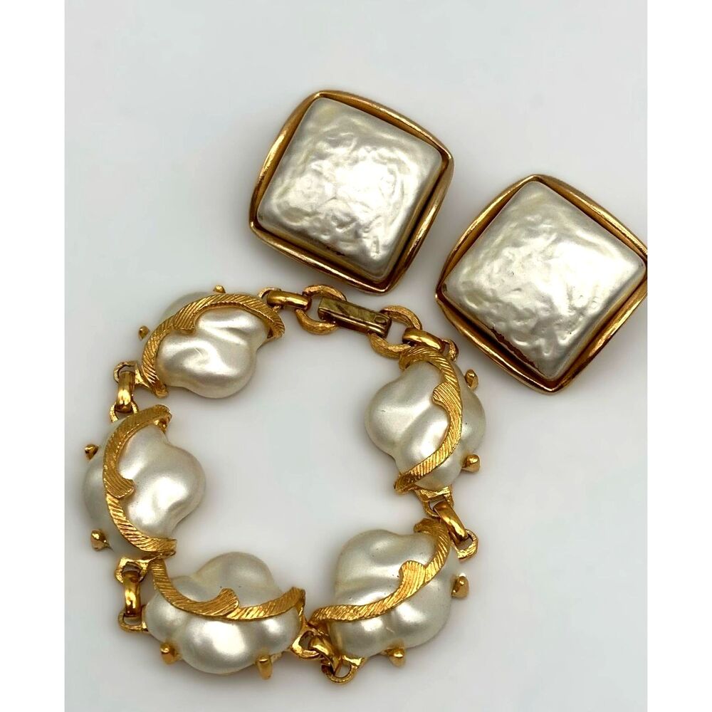 Vintage Judy Lee bracelet clip on earrings faux pearl satin clouds gold tone